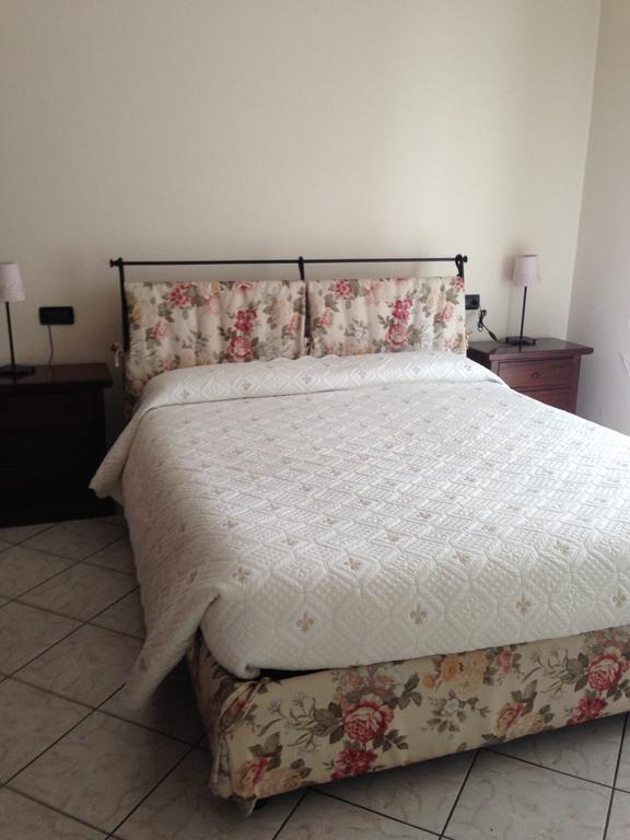 B&B Villa Lina Desenzano del Garda Kültér fotó